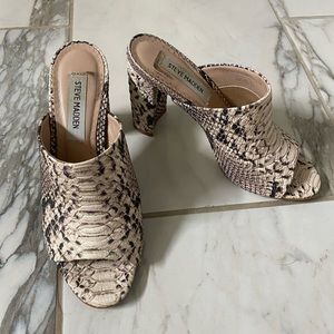 Steve Madden heels